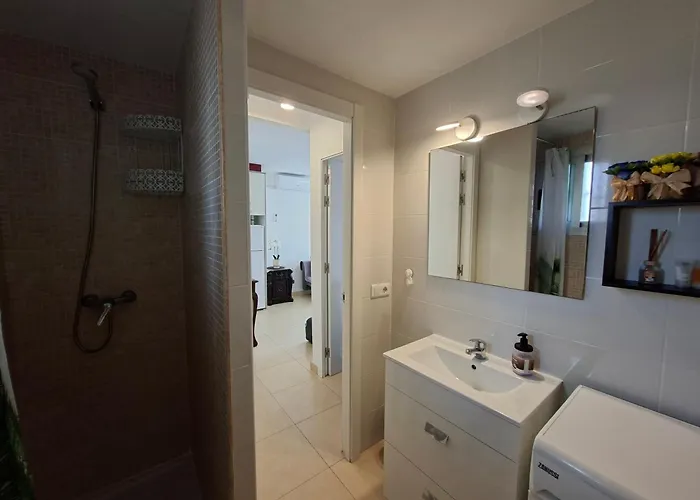 Apartment Alhambra Rincon De Loix Benidorm-Sea View-Free Parking, Wi-Fi, Pool, New Air Conditioning