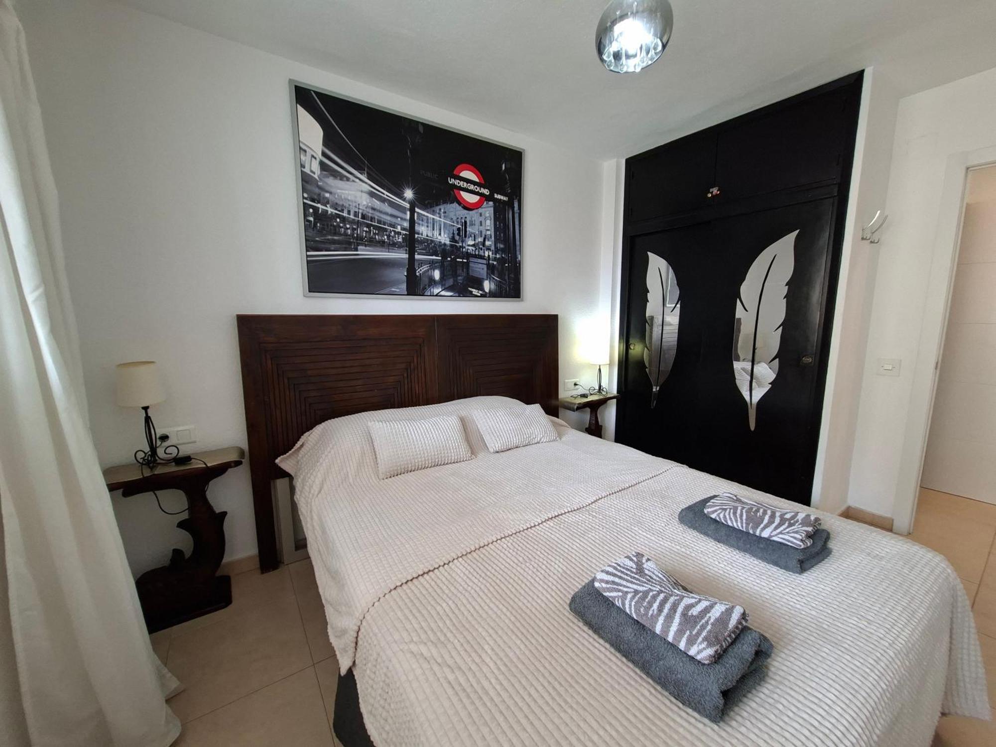 Apartamento Alhambra Rincon De Loix Benidorm-sea View-free Parking, Wi-fi, Pool, New Air Conditioning Benidorm